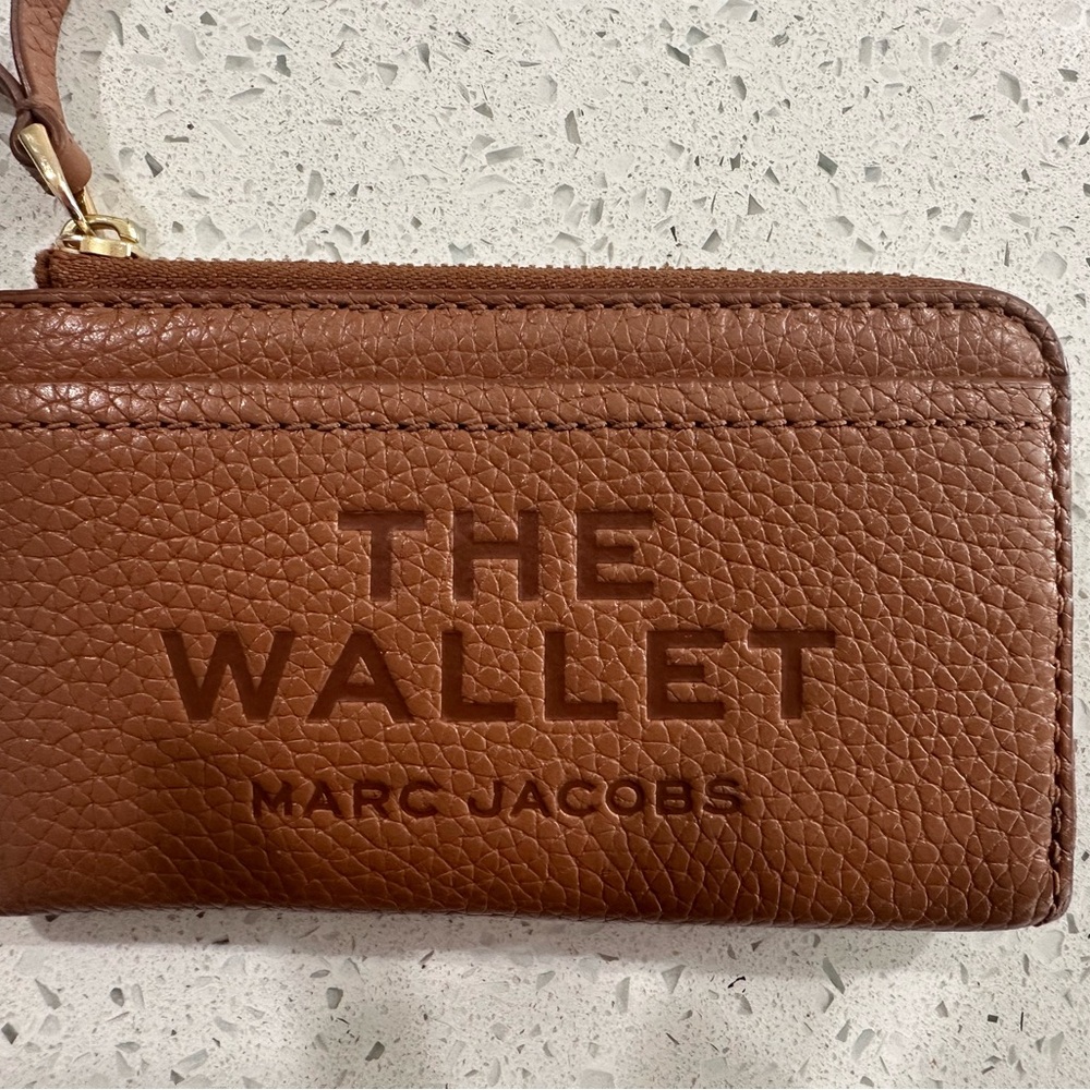 Marc Jacobs small Leather wallet in Argan Oil Excellent Condition
